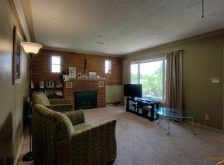 811 E Monroe St, Rapid City, SD 57701