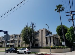 6455 Kester Ave #10, Van Nuys, CA 91411
