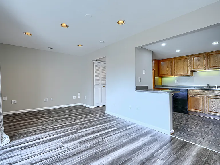 209 Bridge Dr — Photo 19