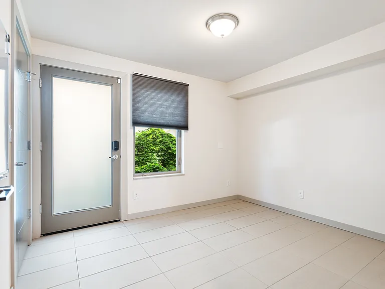 3rd bedroom or home office/ den/ bonus option on entry level with private entryway.