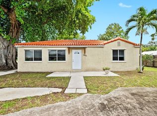1401 NE 133rd Rd, North Miami, FL 33161