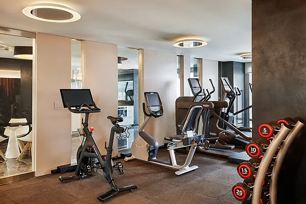 Rented by The Moinian Group | media 31