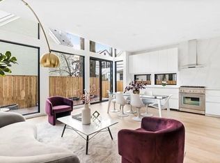 18 Murdock St, Cambridge, MA 02139