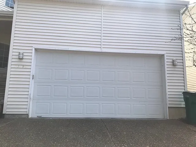 16192 SW Cathedral Dr — Photo 2