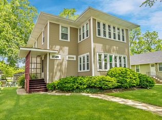100 Belleplaine Ave #1, Park Ridge, IL