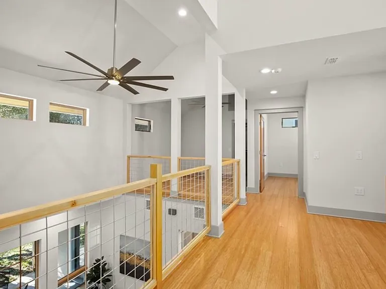 3109 Sacbe Cv — Photo 31