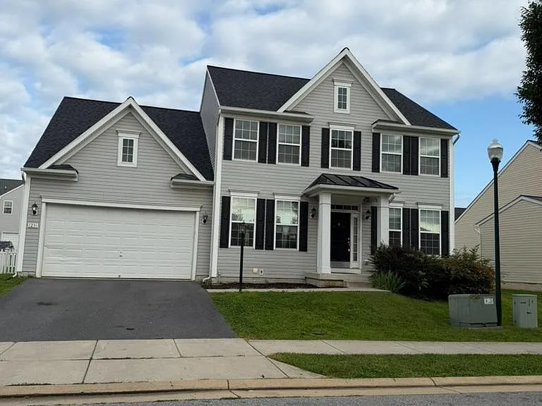 1231 Stallion St — Photo 1