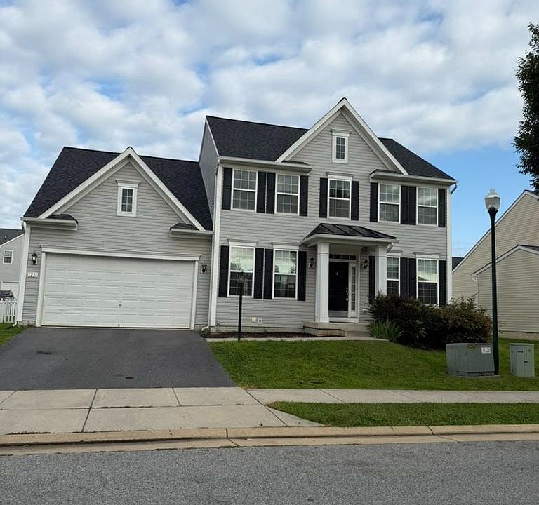 1st image of 1231 Stallion St