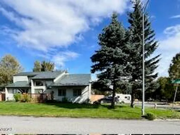 2609 Scarborough Dr, Anchorage, AK 99504