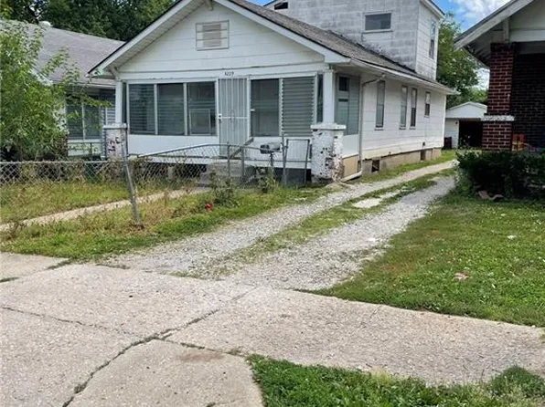 5229 E 8th St, Kansas City, MO 64124