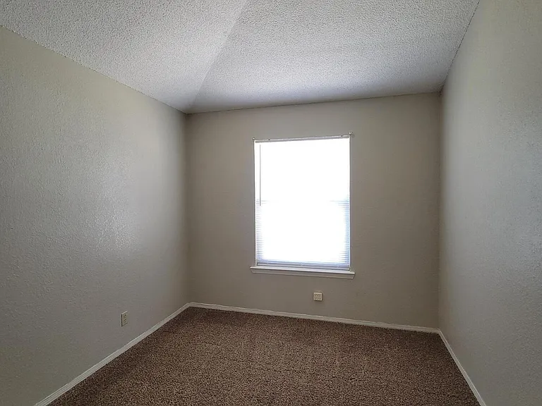 3200 Mountain Ridge Dr — Photo 42