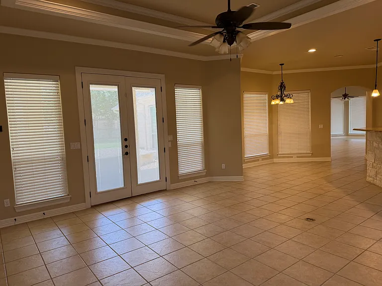 2303 High View Dr — Photo 33