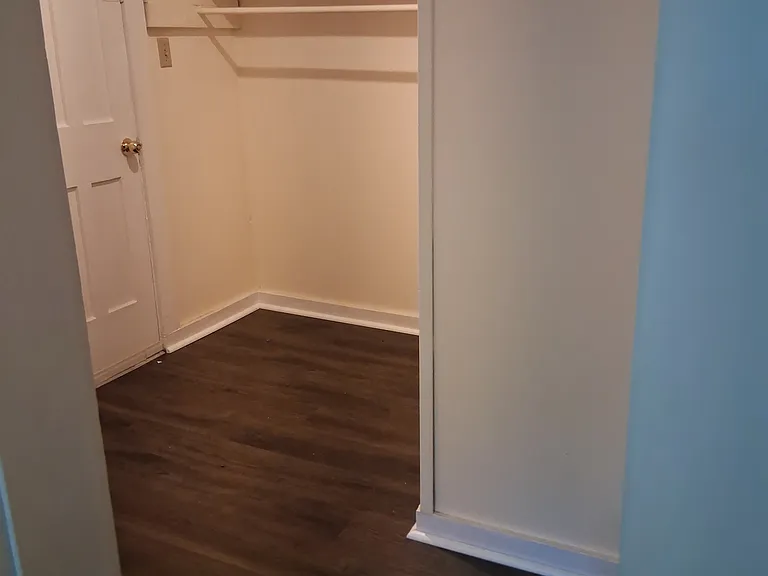 358 Front St #5 — Photo 8