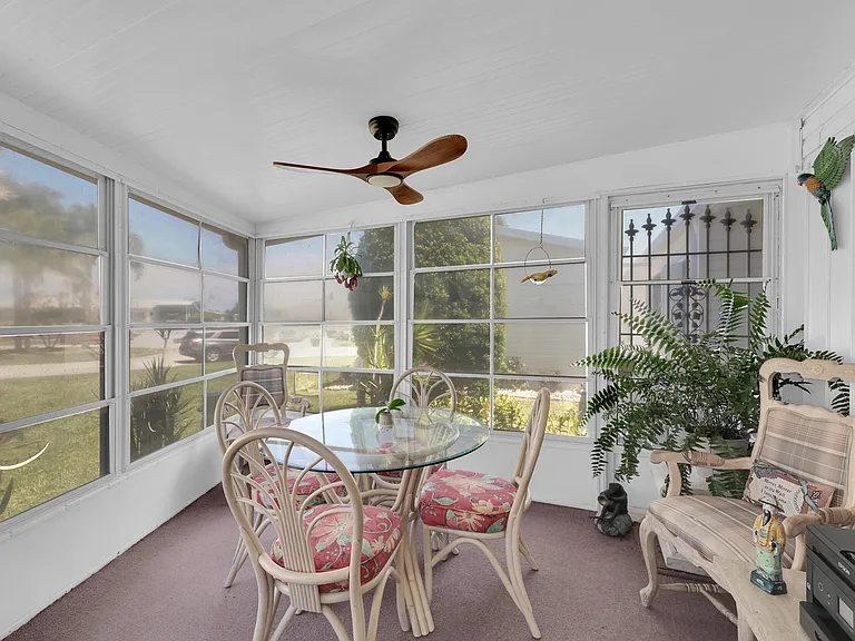 3416 Feriwinkle Ct — Photo 34