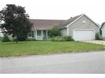 680 Wisteria Dr photo 1