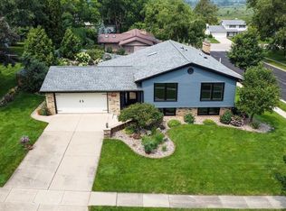 3612 Heather Ct, Middleton, WI 53562