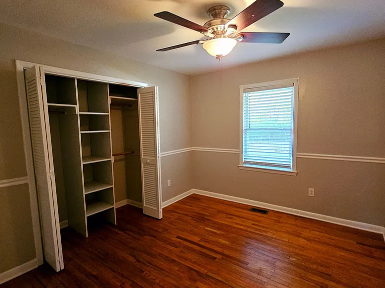 734 Jeffrey St — Photo 14