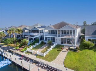 997 Marina Dr, Slidell, LA 70458