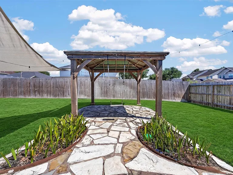 18211 Doral Rock Ct — Photo 48