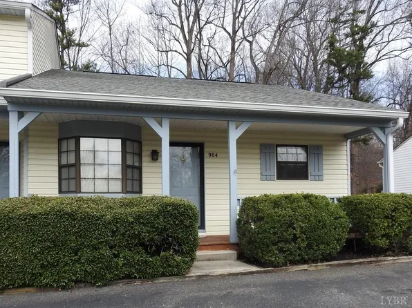 904 Goose Ridge Dr, Forest, VA 24551