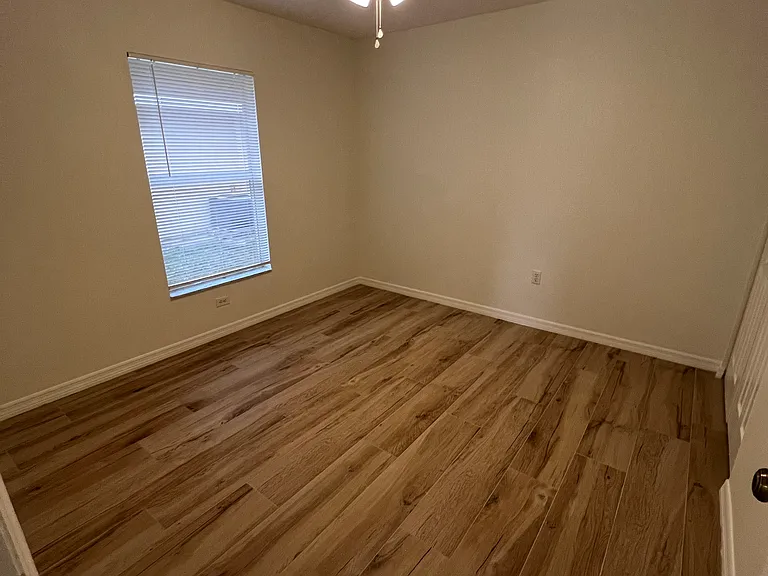 4217 Ponder Ave — Photo 8