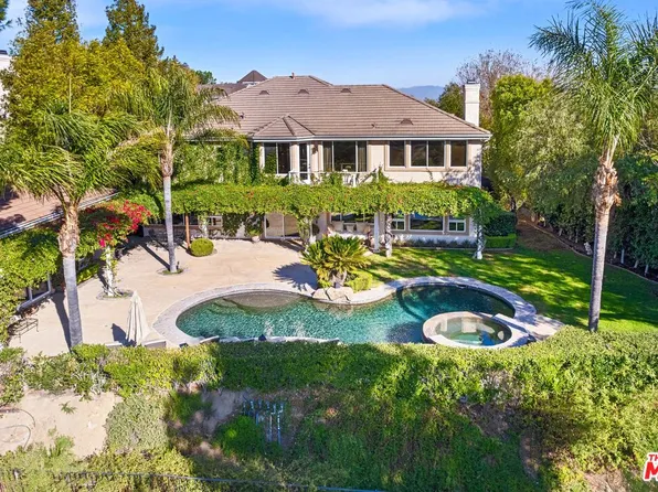 24822 Wooded Vis, West Hills, CA 91307