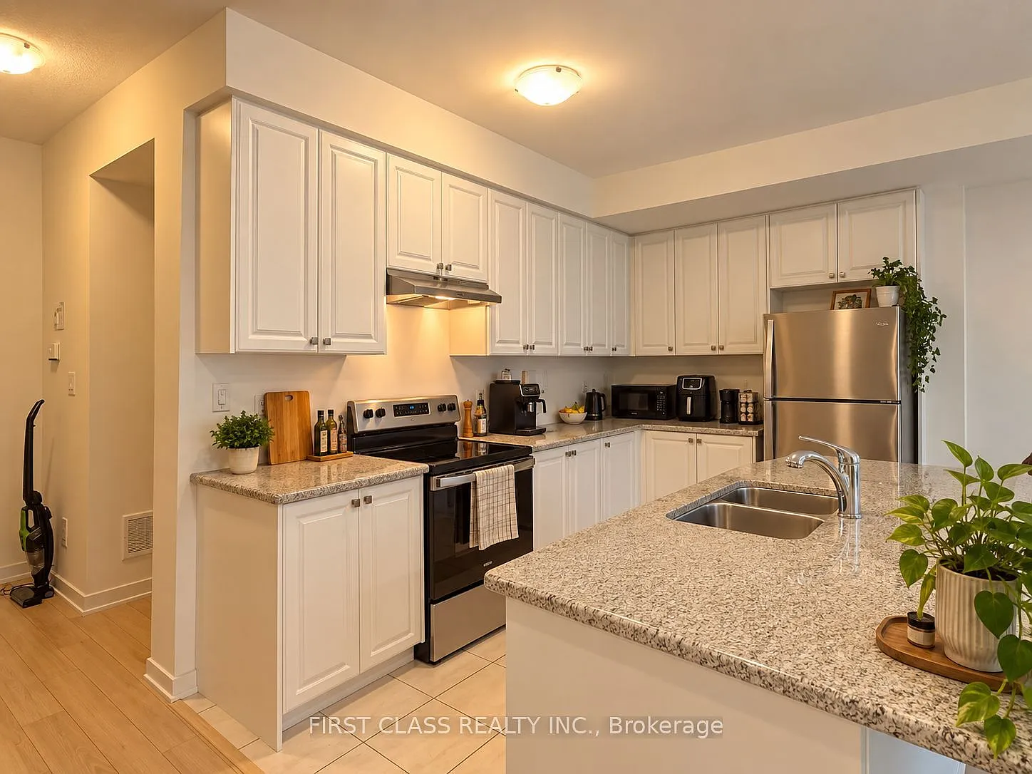 3 bed, $3,450 — Photo 3