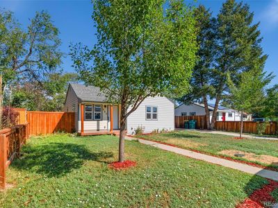 885 Kingston Street, Aurora, CO, 80010