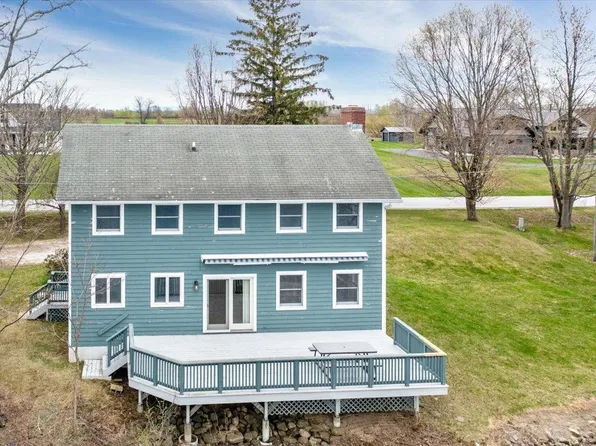52 Lakewood Drive, Swanton, VT 05488