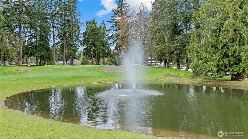 2nd image of 10743 Glen Acres Drive S #10743
