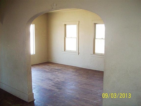 5th image of 4614 E Iowa Ave