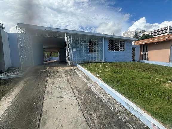 2nd image of 2 Calle