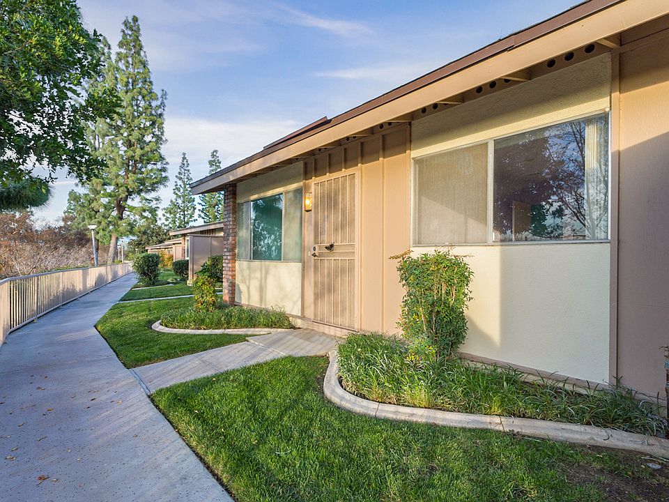 1st image of 22709 Palm Ave Unit E