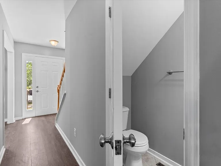 6912 Dartmouth Ave — Photo 19