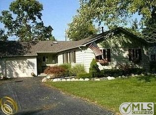2164 Eastman Blvd, West Bloomfield, MI