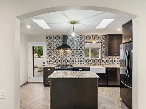 13 Verano Loop, Santa Fe, NM 87508