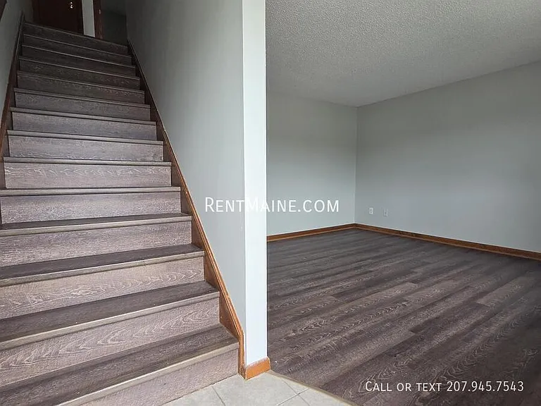 2 Hartley St #6 — Photo 12