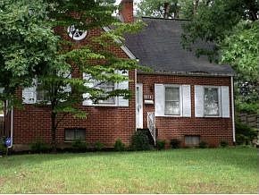 2nd image of 1212 Catawba St