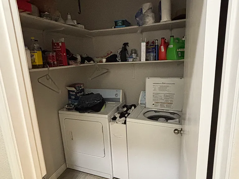 5613 Lookout Crest St — Photo 15