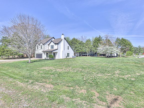 4th image of 831 W Sagefield Dr