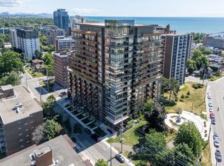 21 Park St E #1702, Mississauga, ON L5G 0C2