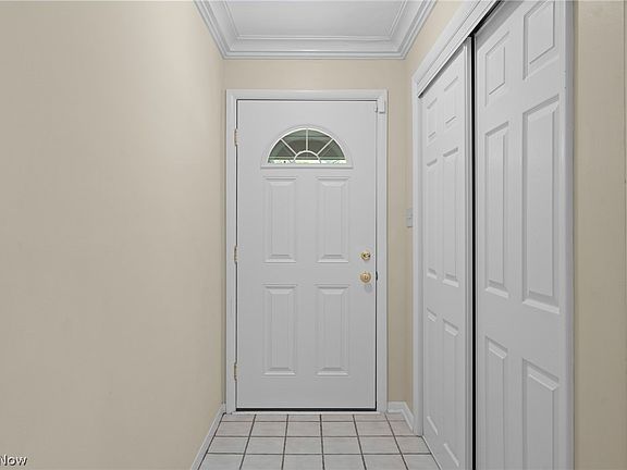 5th image of 645 Mentor Rd