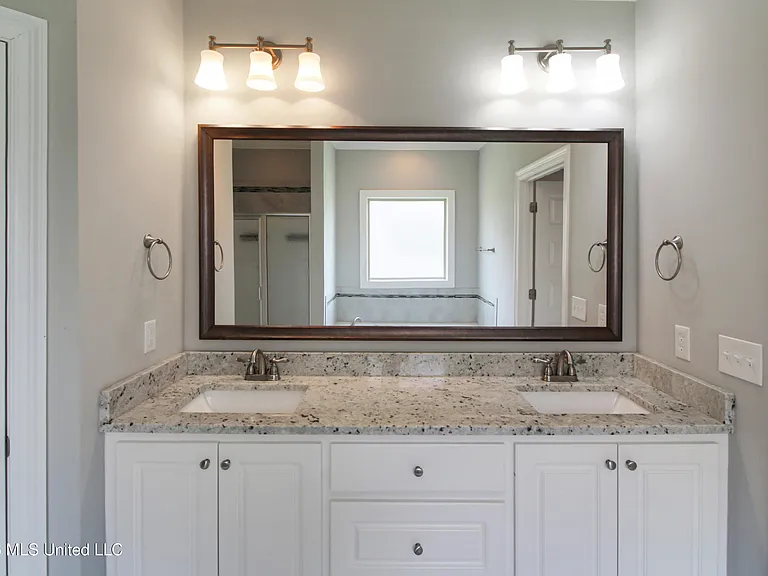 203 Buttonwood Ln — Photo 11