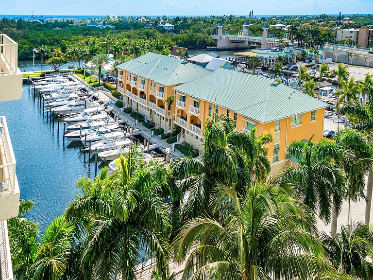700 E Boynton Beach Blvd #803 — Photo 37