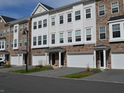 46 Colgate Dr, Morristown, NJ, 07960
