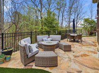 423 Crestmont Ln, Canton, GA 30114