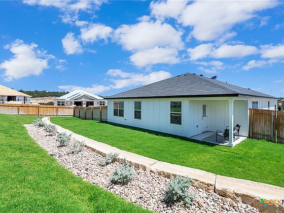 3rd image of 202 Great Hills Dr