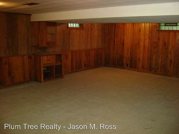 3rd image of 1705 Sherwood Blvd