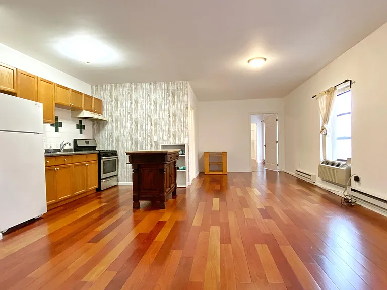 701 Chestnut St #4R — Photo 5