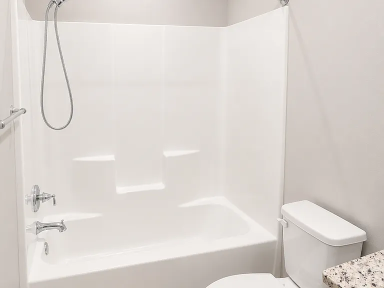 204 Gary Cir — Photo 5